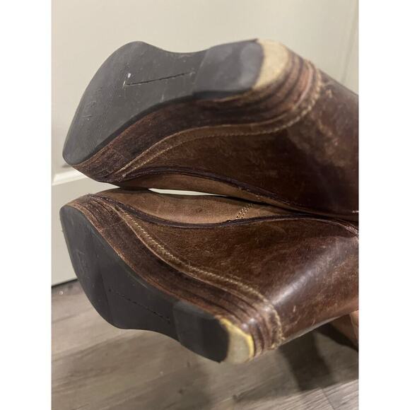 Frye Boots - Picture 7 of 9